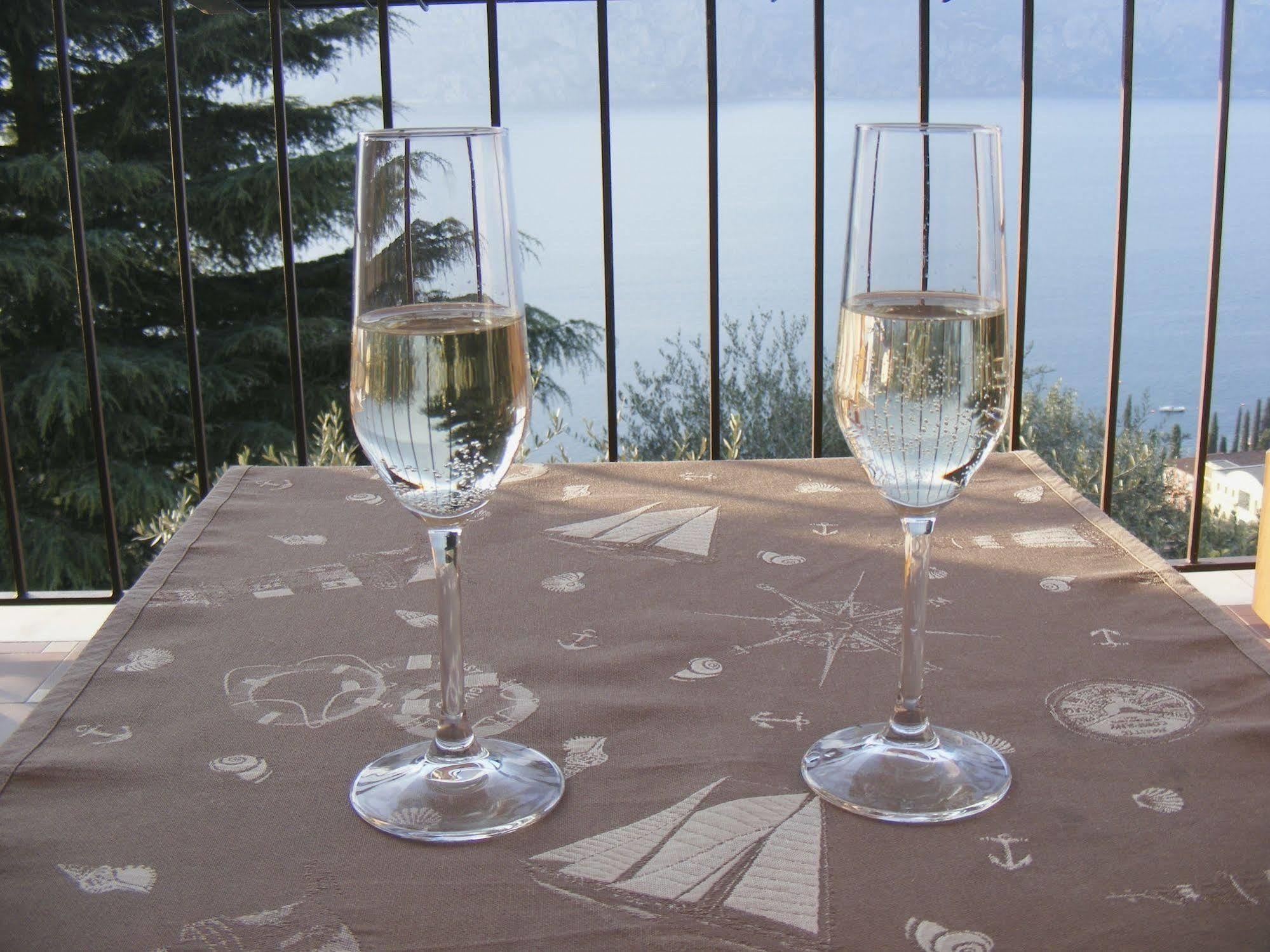 Casa Palmira Apartman Brenzone sul Garda Kültér fotó